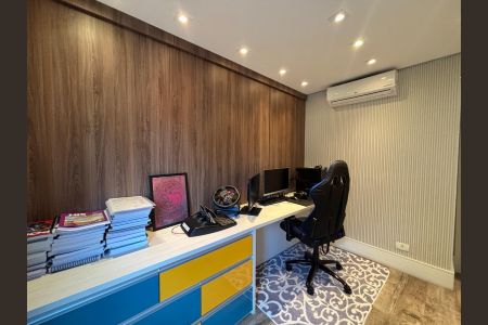 Apartamento à venda com 185m², 4 quartos e 3 vagasQuarto 1