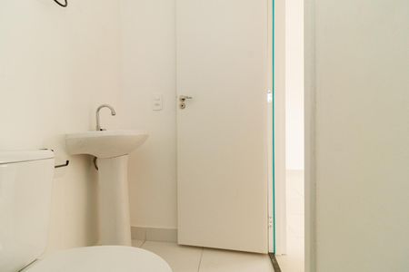 Apartamento para alugar com 33m², 2 quartos e sem vaga Apartamento para alugar com 33m², 2 quartos e sem vagaBanheiro