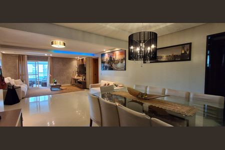 Apartamento à venda com 204m², 4 quartos e 3 vagas Apartamento à venda com 204m², 4 quartos e 3 vagasSala