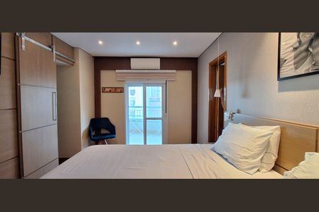 Apartamento à venda com 204m², 4 quartos e 3 vagas Apartamento à venda com 204m², 4 quartos e 3 vagasSuíte 2