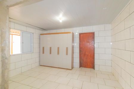 Sala/Quarto de casa para alugar com 1 quarto, 180m² em Guajuviras, Canoas