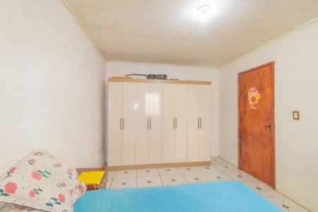 Quarto de casa para alugar com 1 quarto, 180m² em Guajuviras, Canoas
