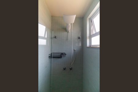 Casa de condomínio à venda com 182m², 4 quartos e 2 vagasBanheiro da Suíte 1