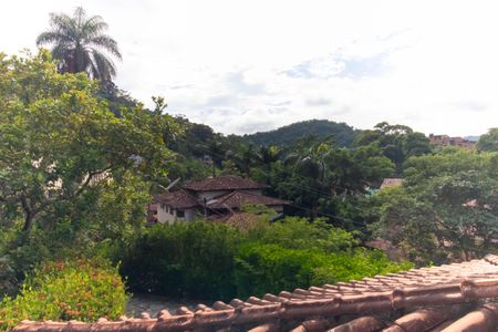 Casa de condomínio à venda com 182m², 4 quartos e 2 vagasVista da Suíte 1