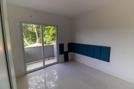 Casa de condomínio à venda com 182m², 4 quartos e 2 vagasSuíte 3