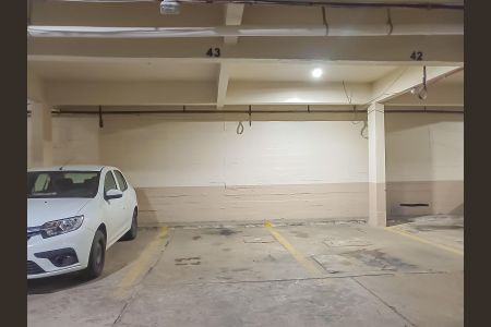 Apartamento à venda com 80m², 2 quartos e 1 vaga Apartamento à venda com 80m², 2 quartos e 1 vagaGaragem