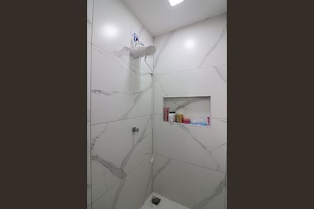 Casa à venda com 118m², 3 quartos e 2 vagasQuarto 1 - Suíte Banheiro 