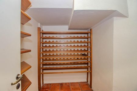 Casa de condomínio à venda com 398m², 3 quartos e 4 vagasDepósito 2