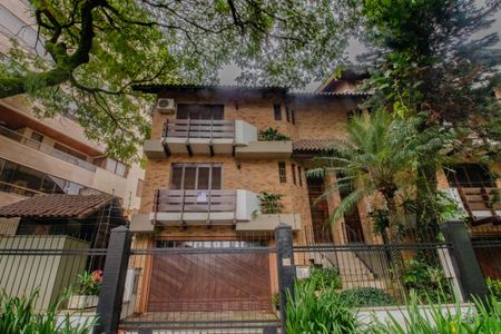 Casa de condomínio à venda com 398m², 3 quartos e 4 vagasFachada
