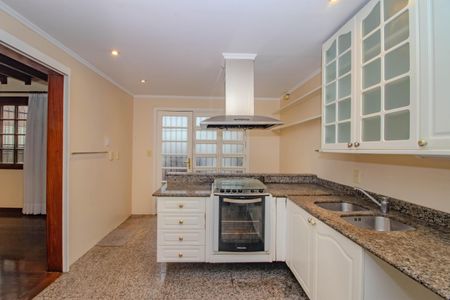 Casa de condomínio à venda com 398m², 3 quartos e 4 vagasCozinha