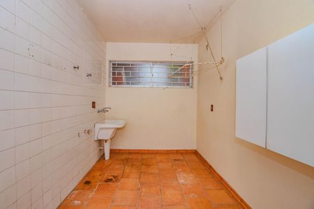 Casa de condomínio à venda com 398m², 3 quartos e 4 vagasÁrea de Serviço