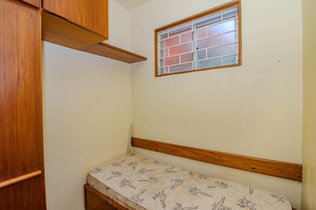 Casa de condomínio à venda com 398m², 3 quartos e 4 vagasDepósito