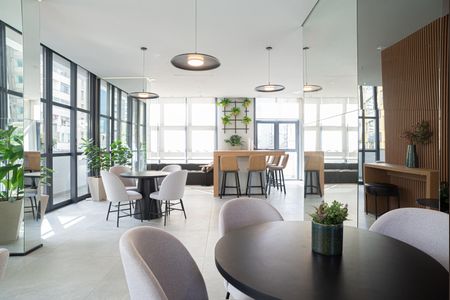 Apartamento para alugar com 21m², 1 quarto e sem vaga Apartamento para alugar com 21m², 1 quarto e sem vagaÁrea comum - Salão de Festas