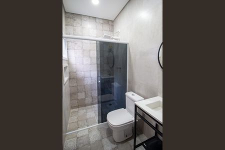 Casa de condomínio para alugar com 238m², 4 quartos e sem vaga Casa de condomínio para alugar com 238m², 4 quartos e sem vagaBanheiro Social