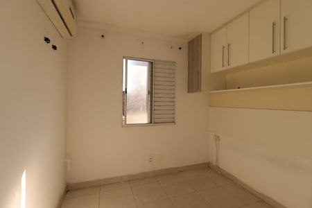 Quarto 1 de apartamento para alugar com 2 quartos, 54m² em Parque Sao Vicente, Santo André