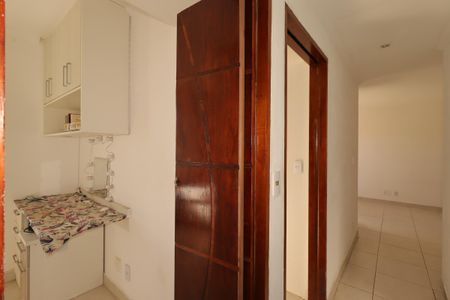 Apartamento para alugar com 54m², 2 quartos e 1 vagaCorredor