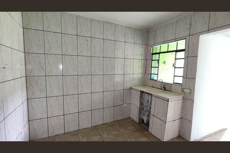 Casa para alugar com 35m², 1 quarto e sem vaga Casa para alugar com 35m², 1 quarto e sem vagaCozinha