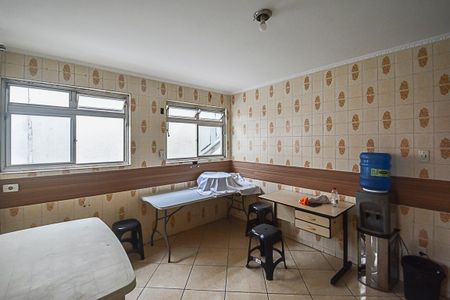 Casa para alugar com 265m², 3 quartos e 2 vagas Casa para alugar com 265m², 3 quartos e 2 vagasCozinha