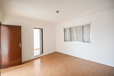 Casa para alugar com 265m², 3 quartos e 2 vagas Casa para alugar com 265m², 3 quartos e 2 vagasQuarto Suíte