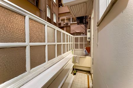 Apartamento à venda com 79m², 1 quarto e sem vaga