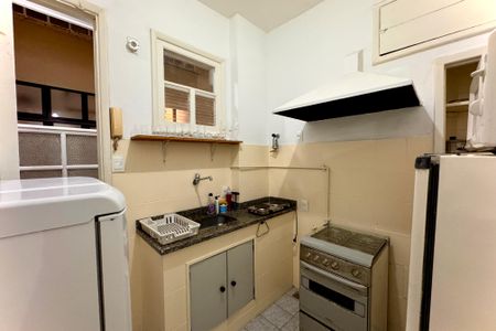 Apartamento à venda com 79m², 1 quarto e sem vaga