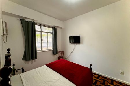 Apartamento à venda com 79m², 1 quarto e sem vaga