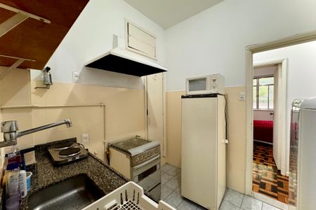 Apartamento à venda com 79m², 1 quarto e sem vaga