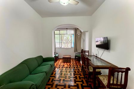 Apartamento à venda com 79m², 1 quarto e sem vaga