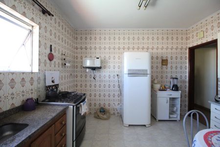 Apartamento à venda com 76m², 2 quartos e 1 vagaCozinha