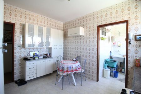 Apartamento à venda com 76m², 2 quartos e 1 vagaCozinha