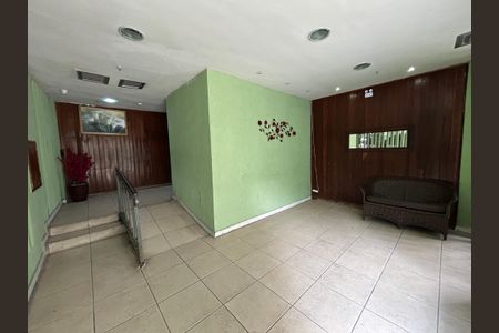 Apartamento para alugar com 75m², 2 quartos e 2 vagasHall de entrada