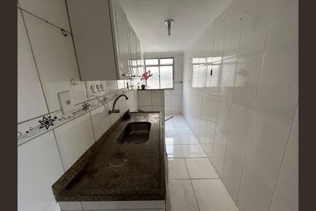 Apartamento para alugar com 75m², 2 quartos e 2 vagasCozinha