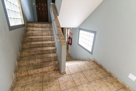 Apartamento para alugar com 54m², 2 quartos e 1 vaga Apartamento para alugar com 54m², 2 quartos e 1 vagaHall