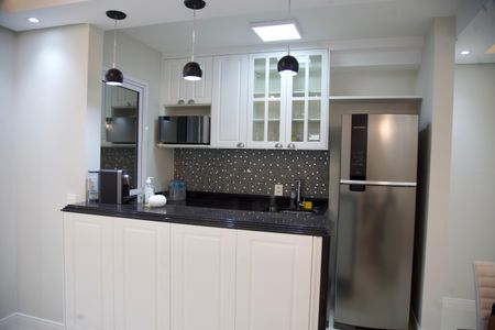 Apartamento à venda com 80m², 1 quarto e 2 vagas Apartamento à venda com 80m², 1 quarto e 2 vagasCozinha