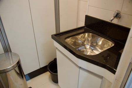 Apartamento à venda com 80m², 1 quarto e 2 vagas Apartamento à venda com 80m², 1 quarto e 2 vagasLavanderia