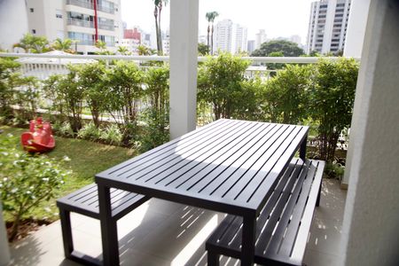 Apartamento à venda com 80m², 1 quarto e 2 vagas Apartamento à venda com 80m², 1 quarto e 2 vagasÁrea comum