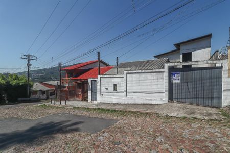 Casa à venda com 130m², 2 quartos e 1 vagaFachada
