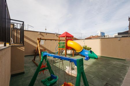 Apartamento para alugar com 112m², 3 quartos e 2 vagasÁrea comum - Playground