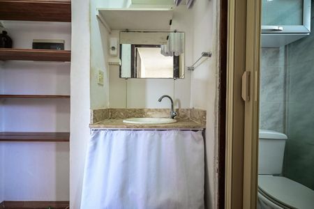 Apartamento para alugar com 55m², 2 quartos e 1 vagaBanheiro