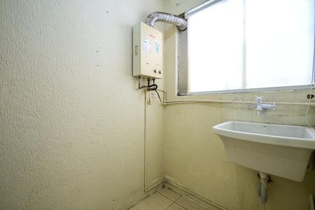 Apartamento para alugar com 55m², 2 quartos e 1 vagaÁrea de Serviço 