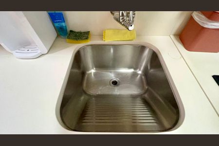 Apartamento à venda com 46m², 1 quarto e 1 vaga Apartamento à venda com 46m², 1 quarto e 1 vagaÁrea de Serviço