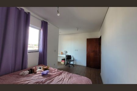 Casa para alugar com 280m², 3 quartos e 2 vagasQuarto 01