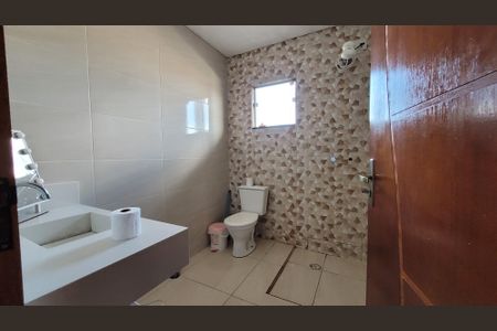 Casa para alugar com 280m², 3 quartos e 2 vagasBanheiro - Piso superior