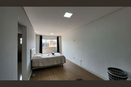 Casa para alugar com 280m², 3 quartos e 2 vagasSuite