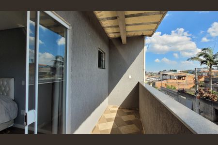 Casa para alugar com 280m², 3 quartos e 2 vagasSuite - Varanda