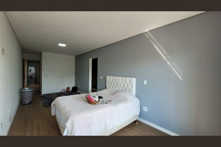 Casa para alugar com 280m², 3 quartos e 2 vagasSuite