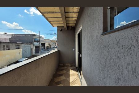 Casa para alugar com 280m², 3 quartos e 2 vagasSuite - Varanda