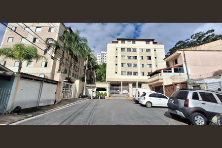 Apartamento para alugar com 55m², 2 quartos e 1 vaga Apartamento para alugar com 55m², 2 quartos e 1 vagaFachada