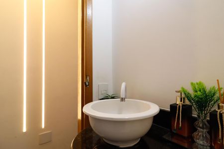 Casa à venda com 91m², 2 quartos e 3 vagas Casa à venda com 91m², 2 quartos e 3 vagasLavabo