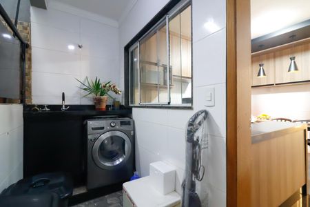 Casa à venda com 91m², 2 quartos e 3 vagas Casa à venda com 91m², 2 quartos e 3 vagasÁrea de Serviço